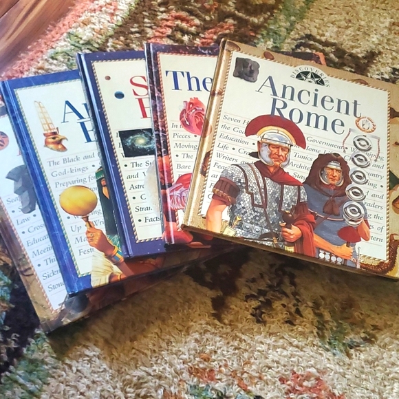 Discoveries Book Set - Picture 1 of 6